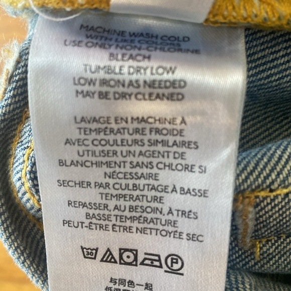 Free People We The Free Maggie Heavily Distressed Crop Jeans Size 25 Frayed Hem - Picture 11 of 14